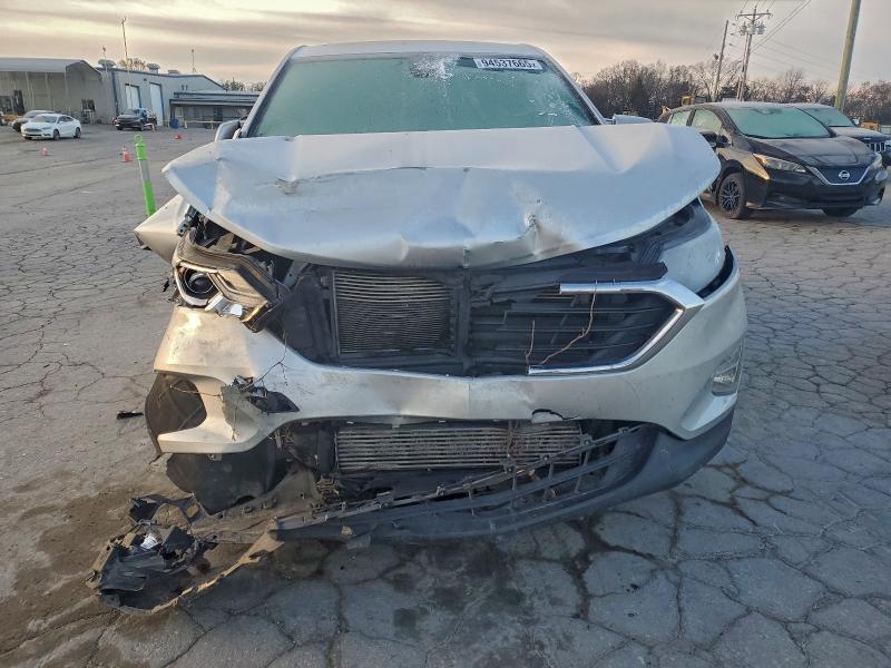 Photo 5 from auction – 2020 CHEVROLET EQUINOX with VIN 3GNAXKEV4LS714248