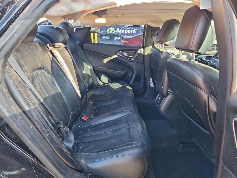 Photo 10 from auction – 2015 CHRYSLER 200 C with VIN 1C3CCCEG6FN674004