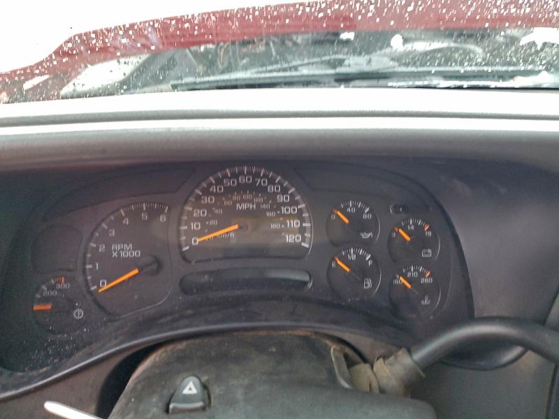Photo 9 from auction – 2005 CHEVROLET SILVERADO with VIN 1GCHK29U25E100447