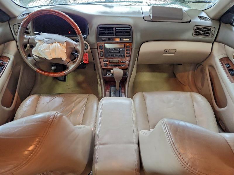 Photo 8 from auction – 2001 LEXUS ES 300 with VIN JT8BF28G115106626