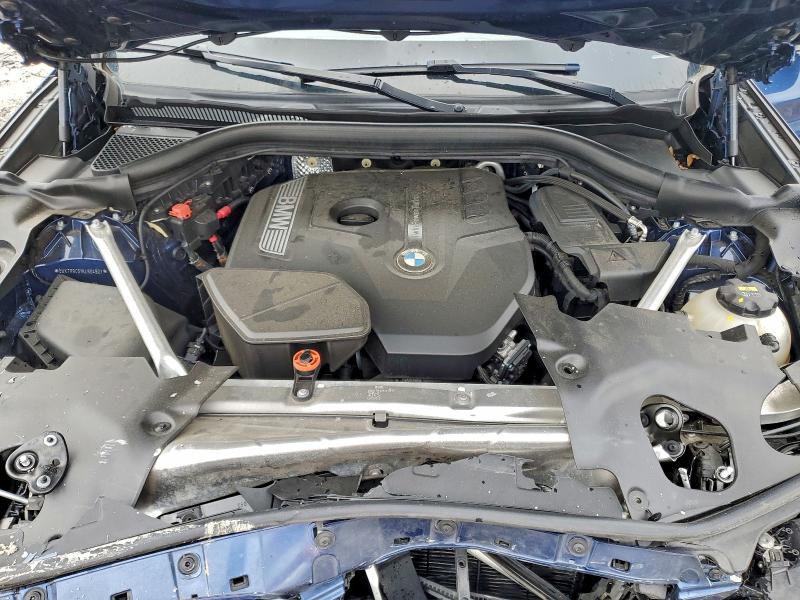Photo 12 from auction – 2019 BMW X3 XDRIVE3 with VIN 5UXTR9C51KLR04521