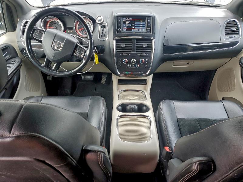 Photo 8 from auction – 2017 DODGE GRAND CARA with VIN 2C4RDGCG3HR714137