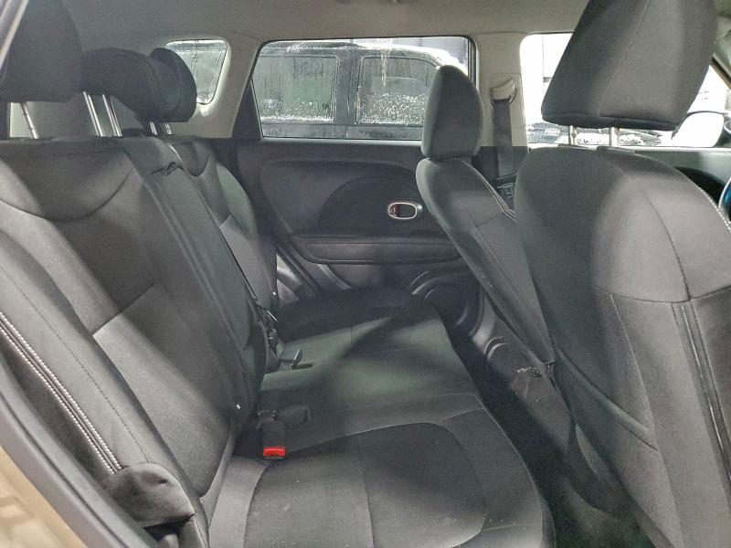 Photo 11 from auction – 2014 KIA SOUL with VIN KNDJN2A20E7014657