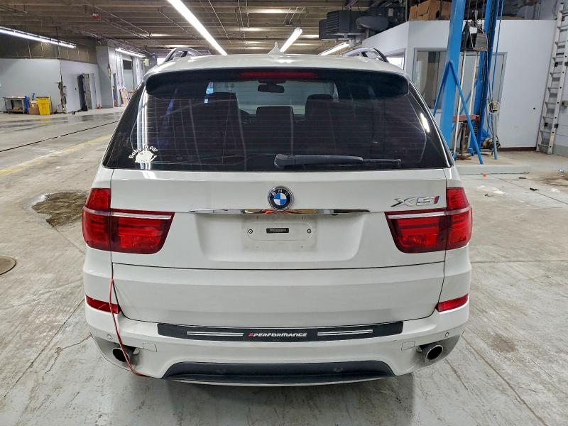Photo 6 from auction – 2011 BMW X5 XDRIVE3 with VIN 5UXZW0C54BL661270