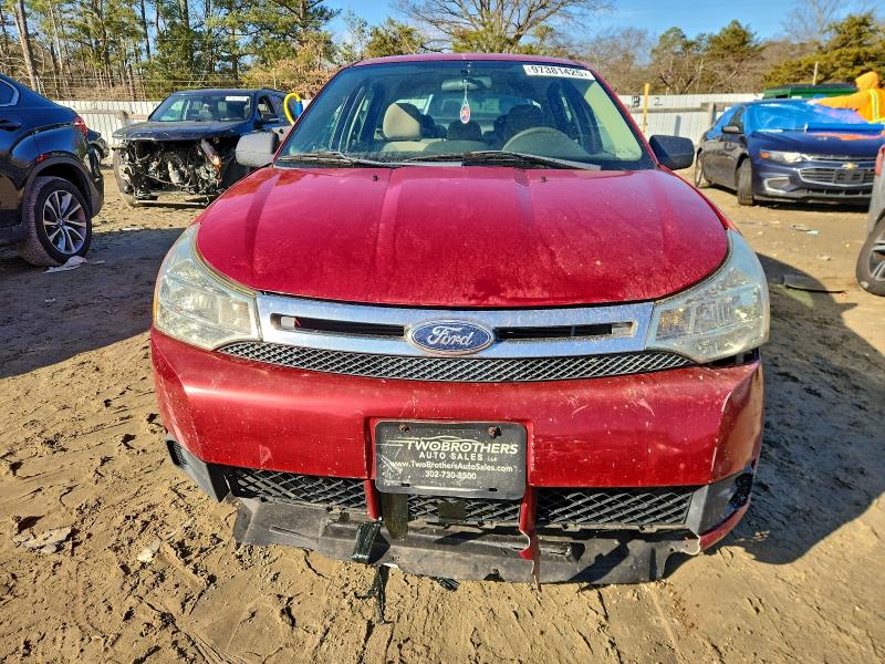 Photo 5 from auction – 2011 FORD FOCUS S with VIN 1FAHP3EN8BW105394