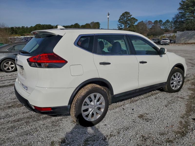 Photo 3 from auction – 2017 NISSAN ROGUE S with VIN 5N1AT2MT7HC896167