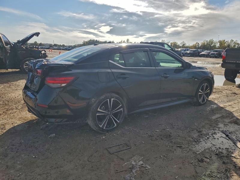 Photo 3 from auction – 2023 NISSAN SENTRA SR with VIN 3N1AB8DV2PY256176