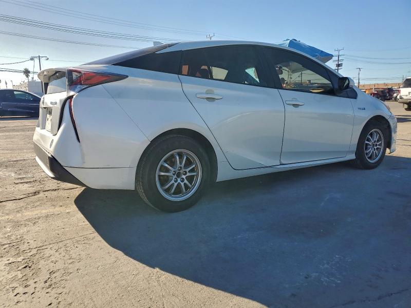 Photo 3 from auction – 2016 TOYOTA PRIUS with VIN JTDKBRFUXG3015440