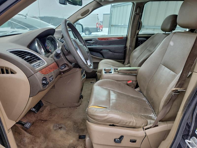 Photo 7 from auction – 2012 CHRYSLER TOWN & COU with VIN 2C4RC1CG7CR252156