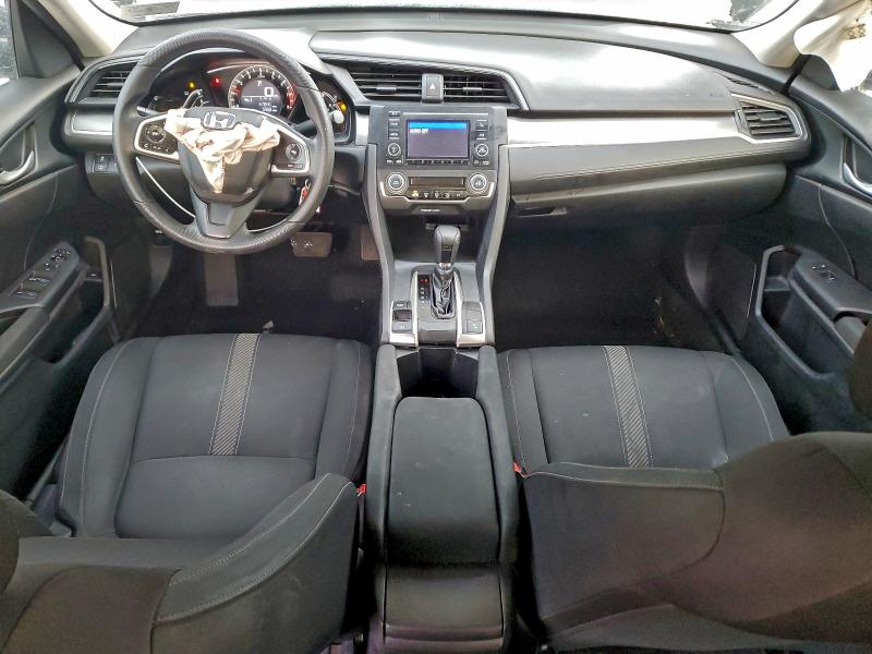 Photo 8 from auction – 2016 HONDA CIVIC LX with VIN 2HGFC2F57GH568995