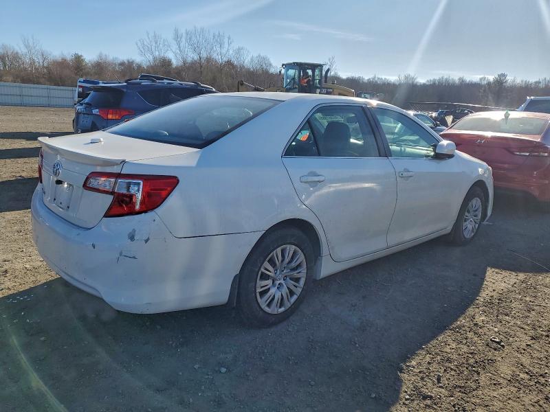 Photo 3 from auction – 2013 TOYOTA CAMRY L with VIN 4T1BF1FK2DU717421
