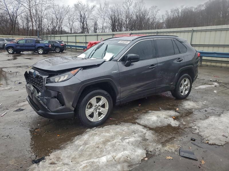 Photo 1 from auction – 2021 TOYOTA RAV4 LE with VIN 4T3LWRFV2MU024286