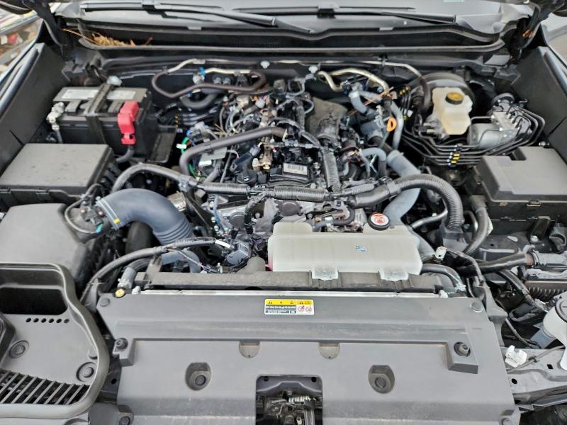 Photo 11 from auction – 2025 TOYOTA TACOMA DOU with VIN 3TMLB5JN7SM110431