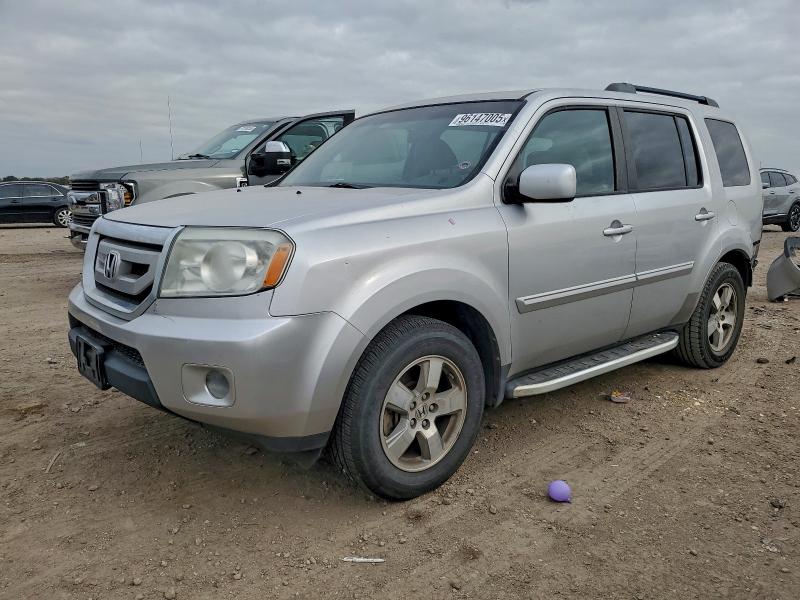 HONDA PILOT EX 2010 with VIN 5FNYF3H46AB017396 - Photo from auction