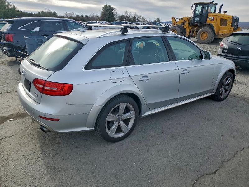 Photo 3 from auction – 2013 AUDI A4 ALLROAD with VIN WA1UFAFL0DA180565