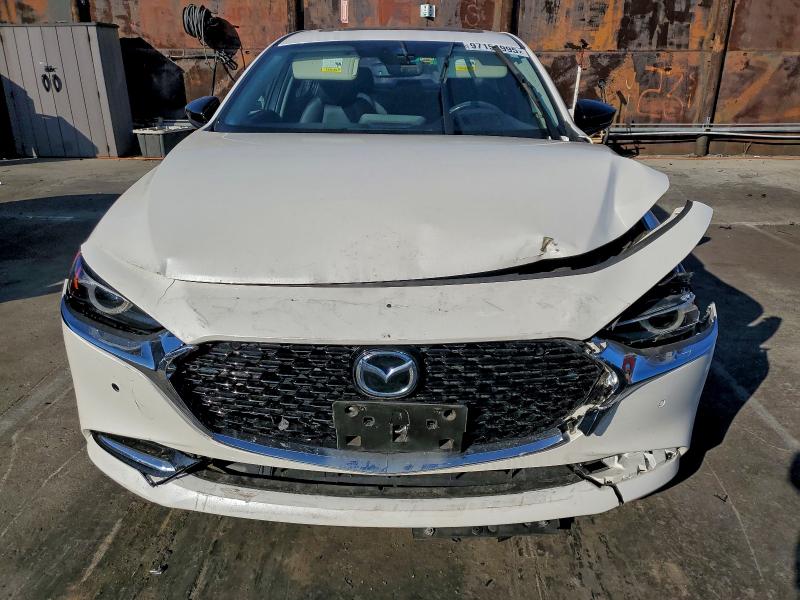 Photo 5 from auction – 2021 MAZDA 3 PREMIUM with VIN JM1BPBEYXM1318447