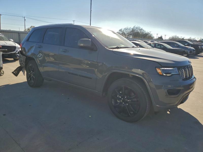 Photo 4 from auction – 2022 JEEP GRAND CHER with VIN 1C4RJFAG2NC145839