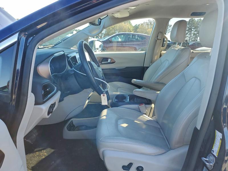 Photo 7 from auction – 2017 CHRYSLER PACIFICA T with VIN 2C4RC1BG7HR704941