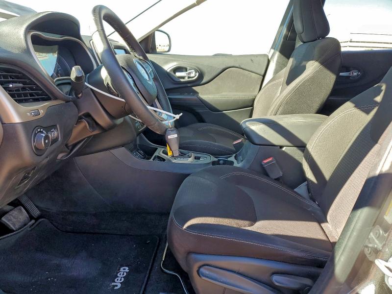 Photo 7 from auction – 2016 JEEP CHEROKEE L with VIN 1C4PJLCS7GW312415