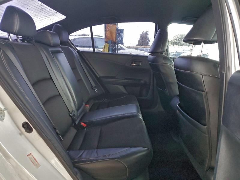 Photo 10 from auction – 2016 HONDA ACCORD SPO with VIN 1HGCR2F56GA026173