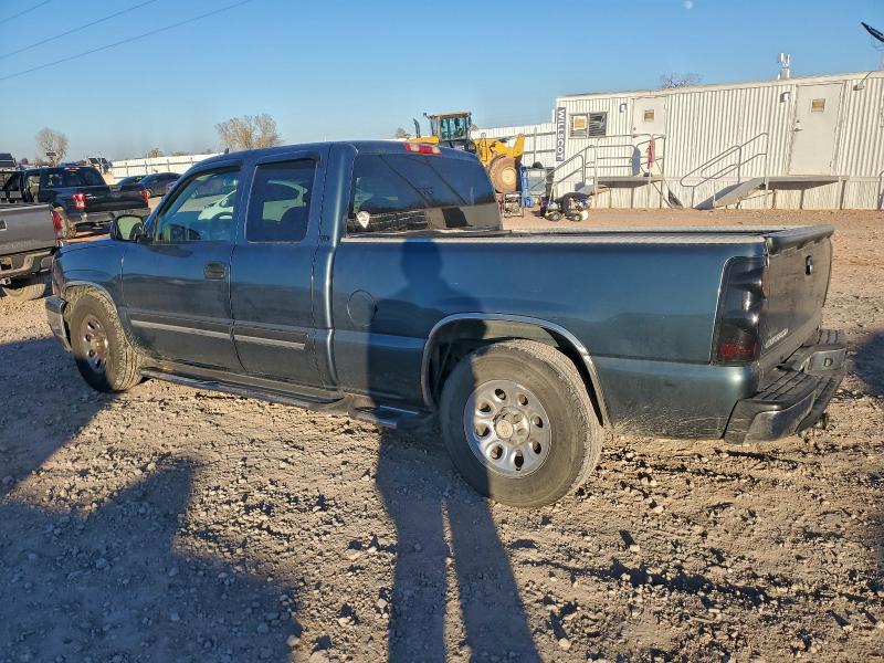 Photo 2 from auction – 2006 CHEVROLET SILVERADO with VIN 1GCEC19Z56Z107148