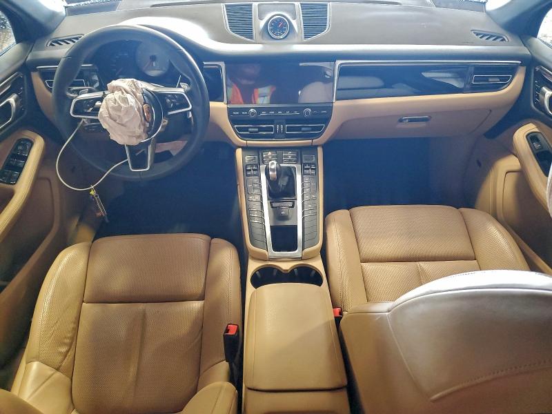 Photo 8 from auction – 2021 PORSCHE MACAN S with VIN WP1AB2A59MLB32858