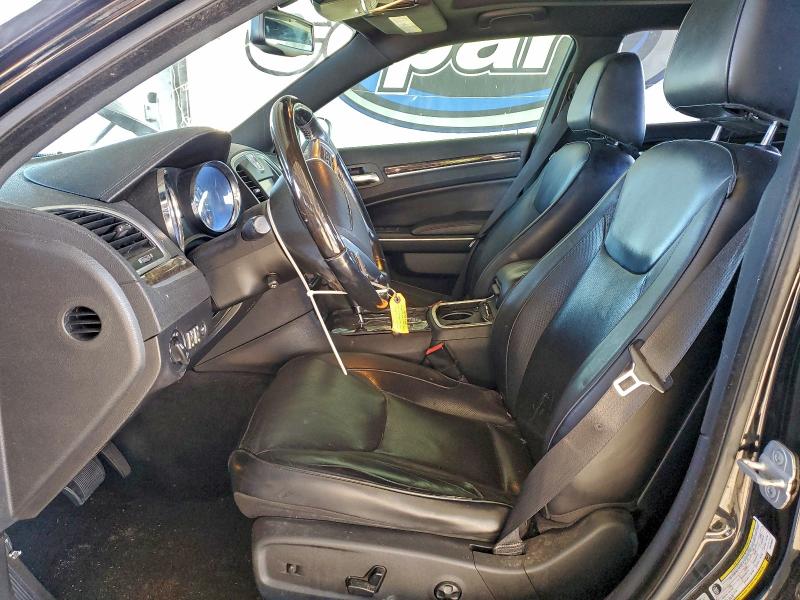 Photo 7 from auction – 2013 CHRYSLER 300C with VIN 2C3CCAKT1DH630987