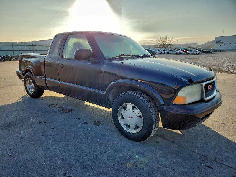 Photo 4 from auction – 2003 GMC SONOMA with VIN 1GTCS19X438283442