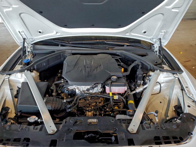 Photo 11 from auction – 2025 GENESIS G70 BASE with VIN KMTG34SC9SU148665