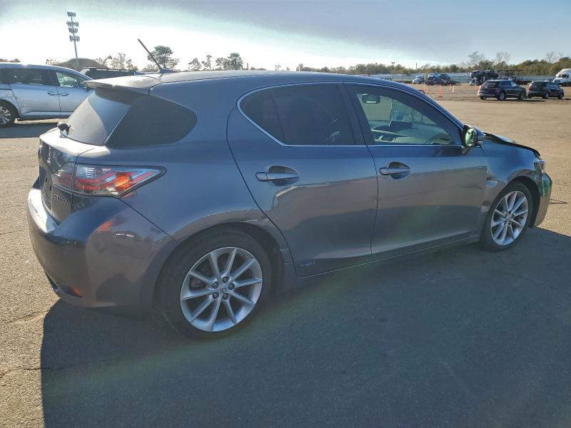 صورة رقم 3 من المزاد - 2013 LEXUS CT 200 مع VIN JTHKD5BHXD2125061