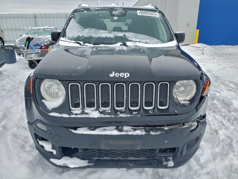 Photo 5 from auction – 2018 JEEP RENEGADE S with VIN ZACCJBAB3JPH33323