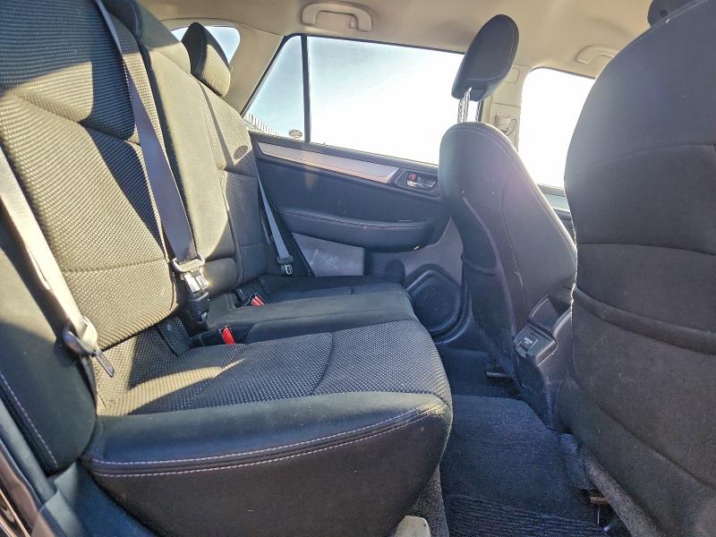 Photo 10 from auction – 2018 SUBARU OUTBACK 2. with VIN 4S4BSAFC0J3315208