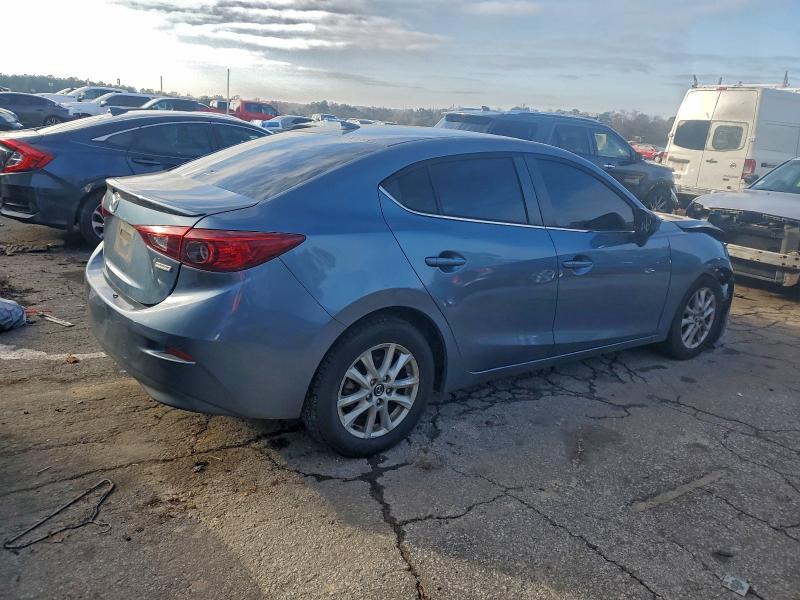 Photo 3 from auction – 2015 MAZDA 3 TOURING with VIN JM1BM1V79F1251045