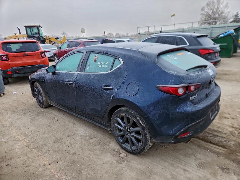 Photo 2 from auction – 2022 MAZDA 3 SELECT with VIN JM1BPAKL7N1519565