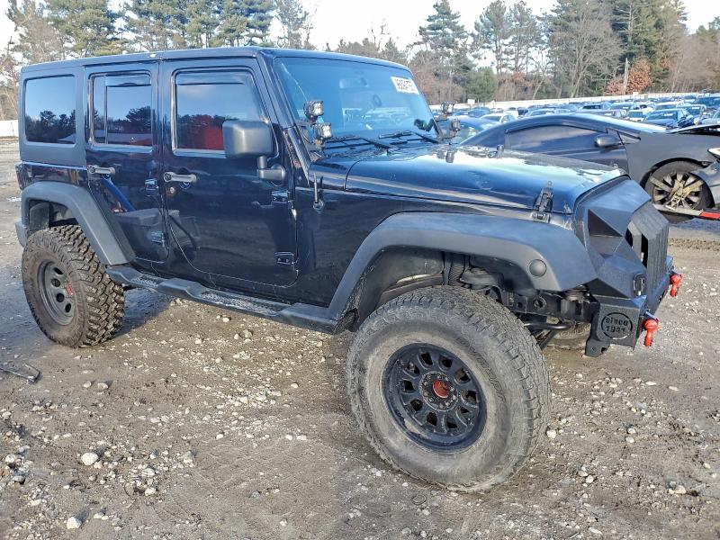 Photo 4 from auction – 2013 JEEP WRANGLER U with VIN 1C4BJWDG3DL505051