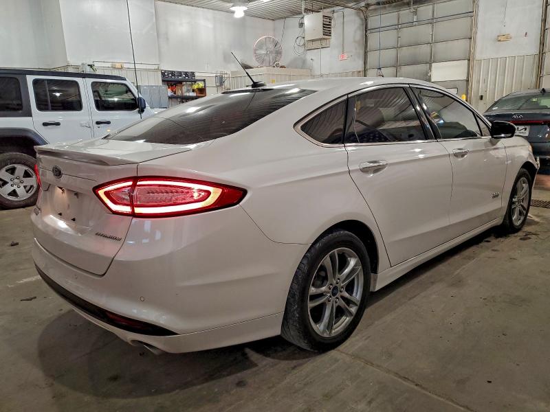 Photo 3 from auction – 2016 FORD FUSION TIT with VIN 3FA6P0SU6GR166433