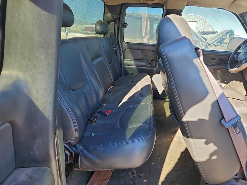 Photo 10 from auction – 2003 CHEVROLET SILVERADO with VIN 2GCEK19T931194135