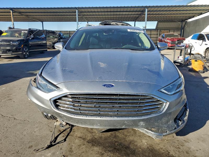 Photo 5 from auction – 2020 FORD FUSION SEL with VIN 3FA6P0CD2LR206841