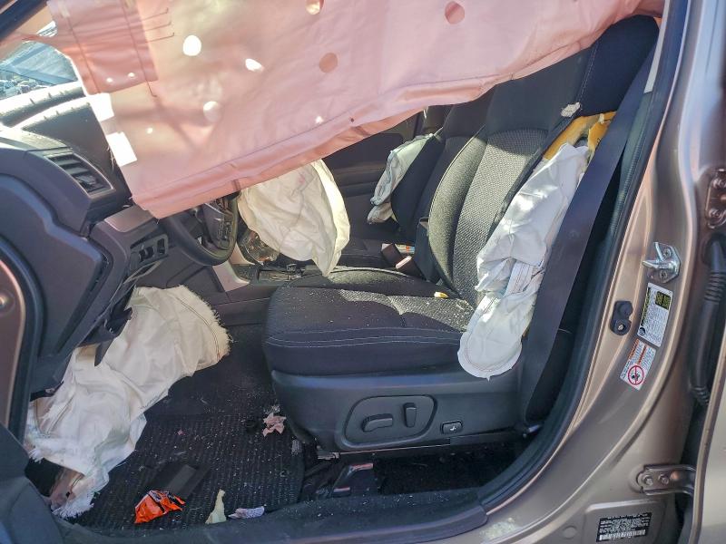 Photo 7 from auction – 2016 SUBARU FORESTER 2 with VIN JF2SJADC4GH508761