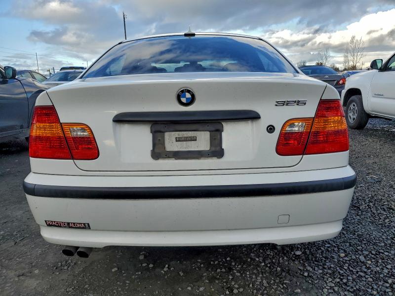 Photo 6 from auction – 2005 BMW 325 I with VIN WBAET37405NJ88646