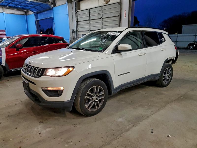 JEEP COMPASS LA 2017 with VIN 3C4NJDBB2HT651220 - Photo from auction