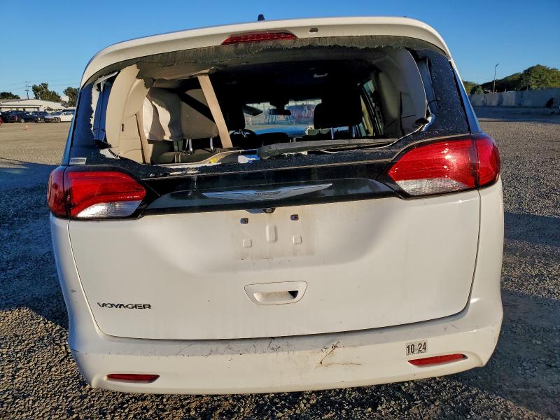 Photo 6 from auction – 2022 CHRYSLER VOYAGER with VIN 2C4RC1CG4NR166127