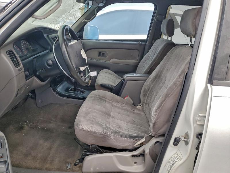 Photo 7 from auction – 2001 TOYOTA 4RUNNER SR with VIN JT3GN86R810198207