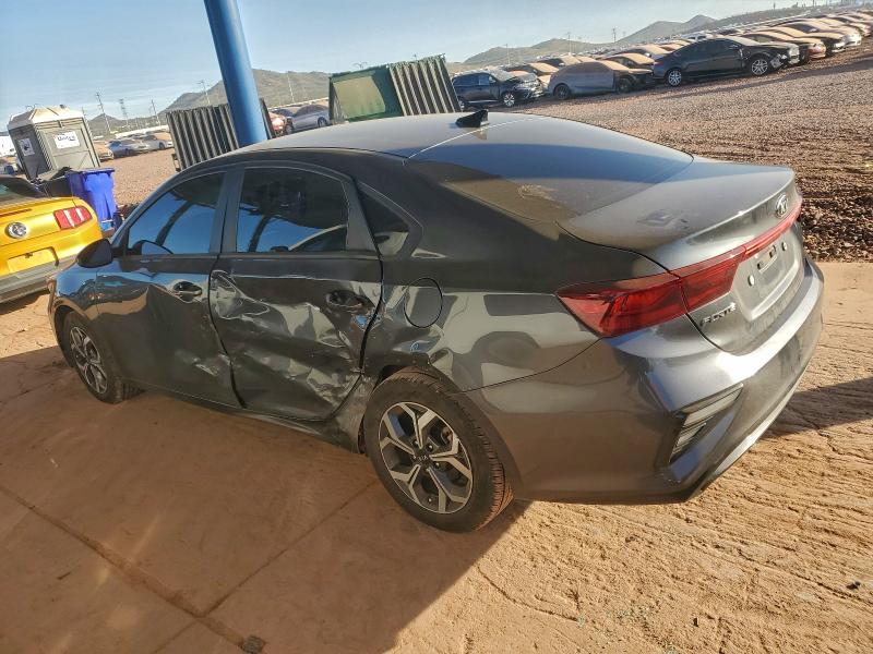 Photo 2 from auction – 2021 KIA FORTE with VIN 3KPF24AD4ME349575