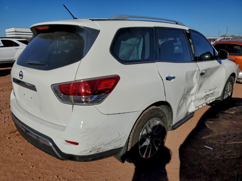 Photo 3 from auction – 2016 NISSAN PATHFINDER with VIN 5N1AR2MM6GC665931