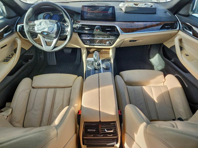 Photo 8 from auction – 2019 BMW 540 XI with VIN WBAJE7C59KWW08182