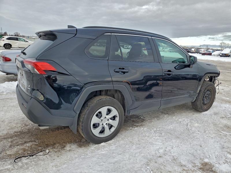 Photo 3 from auction – 2021 TOYOTA RAV4 LE with VIN 2T3F1RFV3MC197828