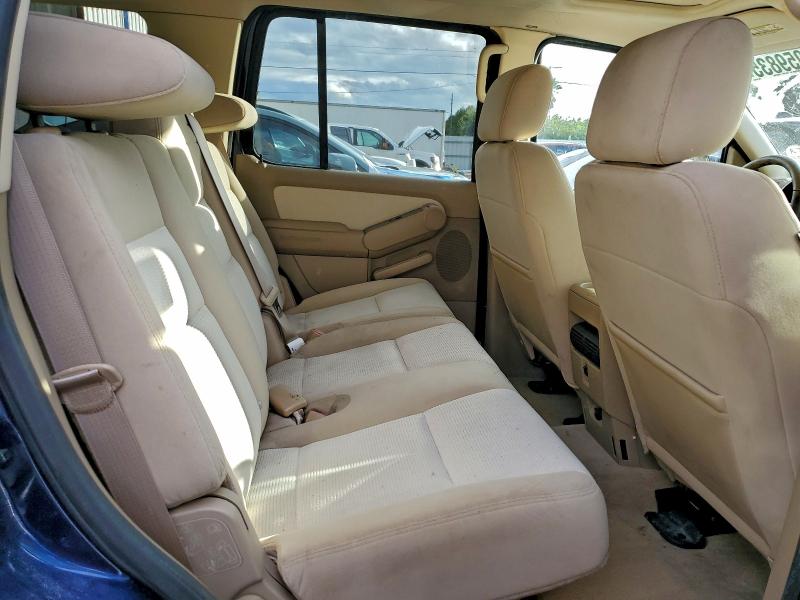 Photo 11 from auction – 2008 FORD EXPLORER X with VIN 1FMEU73E68UA14012
