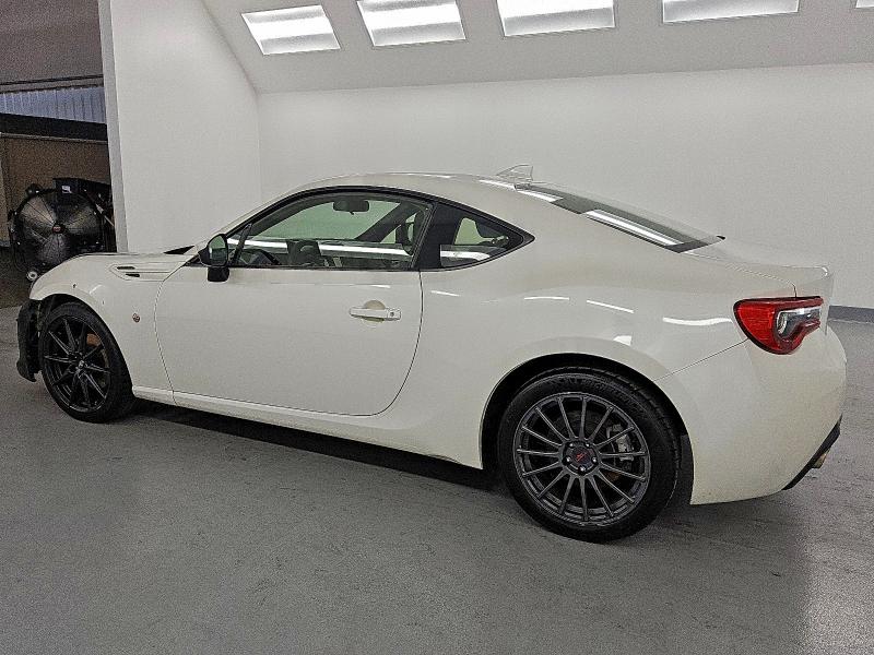 Photo 2 from auction – 2017 TOYOTA 86 BASE with VIN JF1ZNAA10H9700748