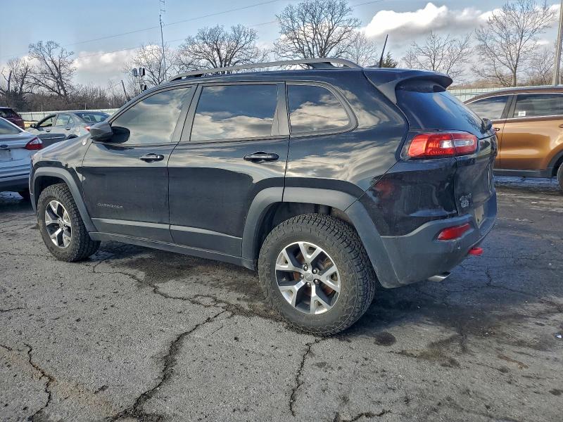 Photo 2 from auction – 2016 JEEP CHEROKEE T with VIN 1C4PJMBS1GW100214